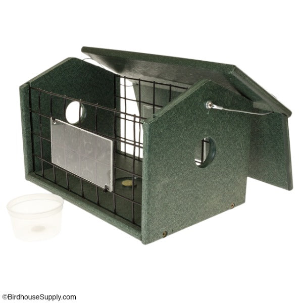 Recycled Plastic Mealworm Jail Feeder